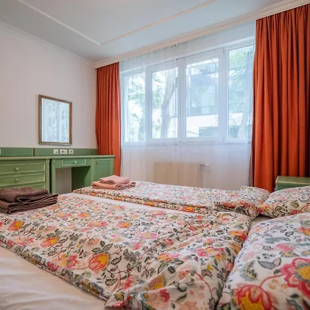 Spacious And Stylish 2bdrm Near Tokuda Hospital *