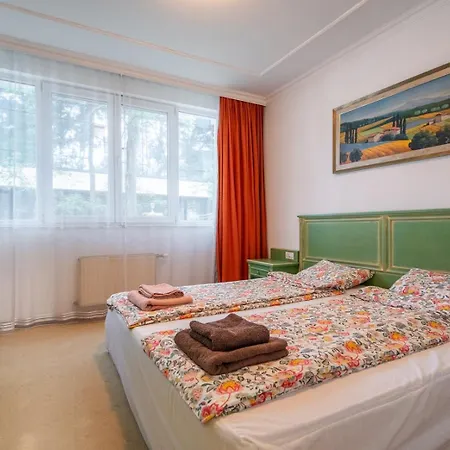 Spacious And Stylish 2bdrm Near Tokuda Hospital Apartment