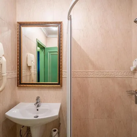 Apartment Spacious And Stylish 2bdrm Near Tokuda Hospital *