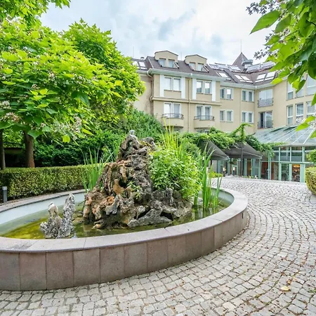 Apartment Spacious And Stylish 2bdrm Near Tokuda Hospital Sofia